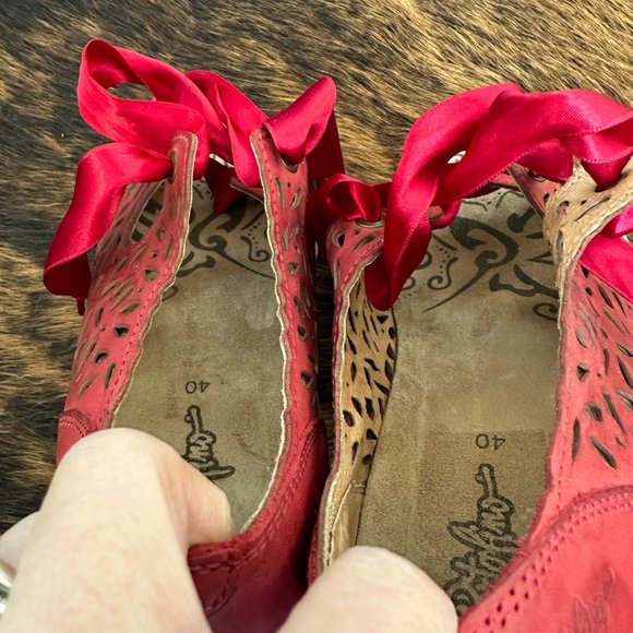 Portofino Red Leather Lace-up Sandals - Picture 10 of 10